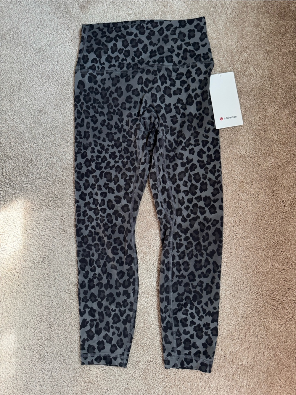🖤 lululemon Align™ High-Rise Pant 25” Size 8 (SOLD OUT)